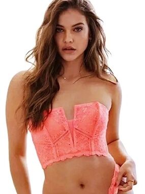 Victoria's Secret Dream Angels Collection Lace Corset Bustier Bra Boned Deep V